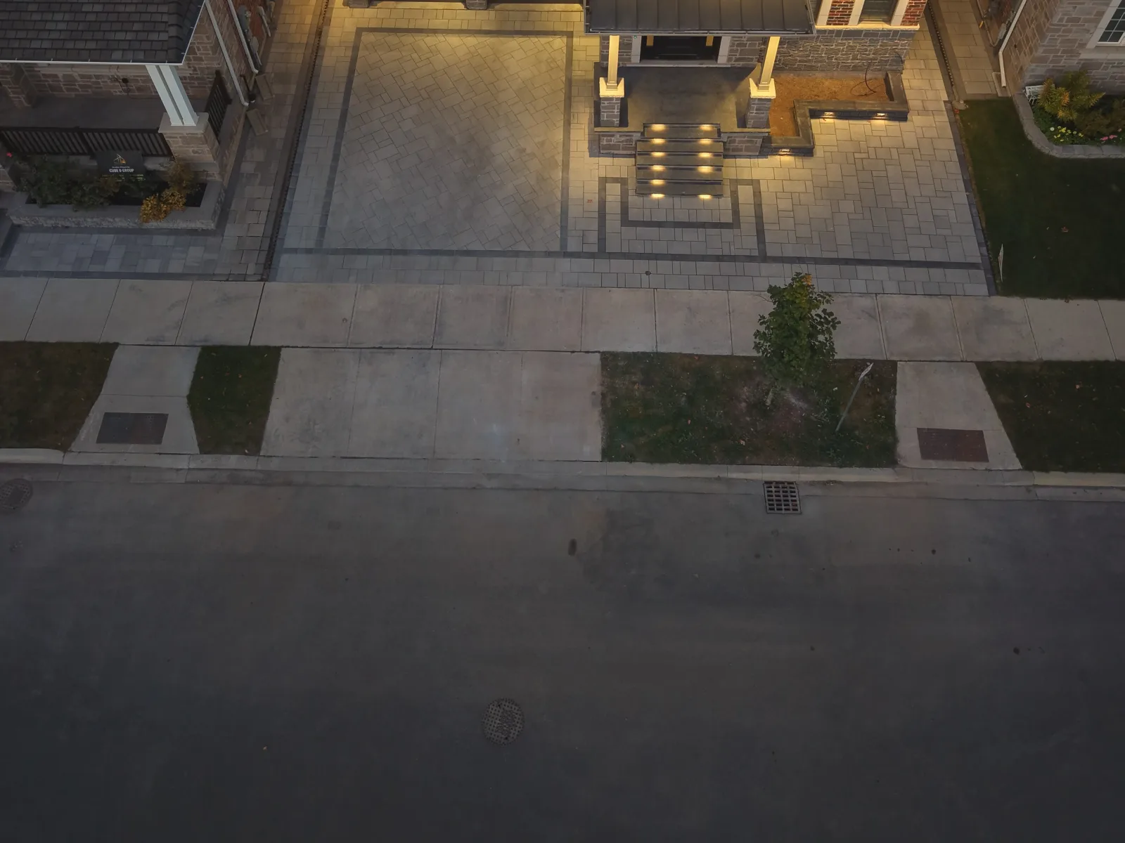 Aerial view of the finished driveway and front entrance interlocking layout